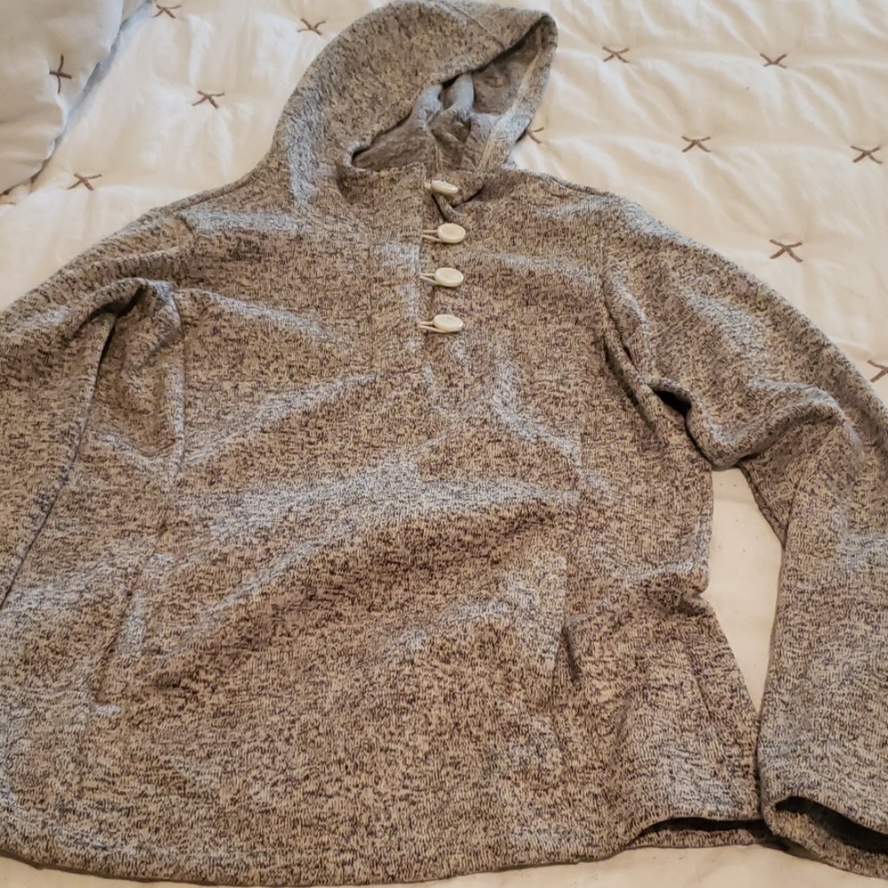 Columbia sweater